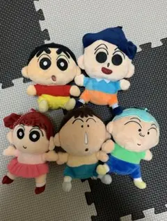 クレヨンしんちゃん ぬいぐるみ　キーホルダー 5体セット