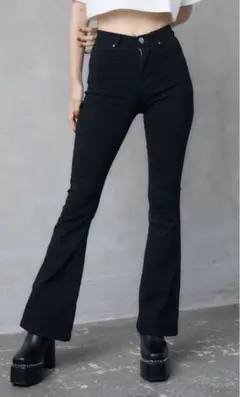 【ENVYM】アンビー　S ブラックフレアパンツ　ストレッチタイプ　黒　美品