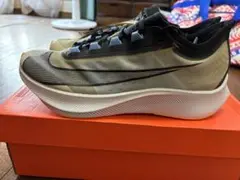 新品NIKE エアズームフライ3AIRZOOMFLY3