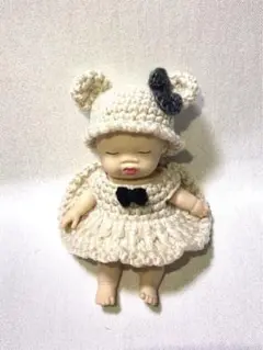 アグリーベイビーズは服　ベージュのワンピース