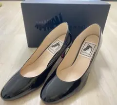 【新品・未使用品】MAMIAN パンプス　ブラック　エナメル　24.0㎝