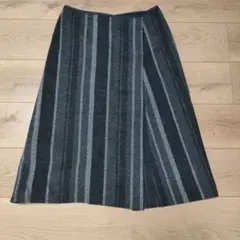 ギャルリーヴィー　ウールスカート