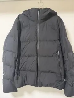 ユニクロ　シームレスダウンLサイズ