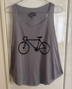 タンクトップ　自転車