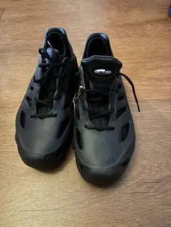 Item thumbnail for item 9984d68b-d2cc-4cb1-951a-9938abc6f0d3