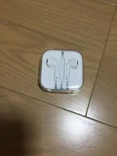 Apple  iPhone イヤフォン イヤホンアップル