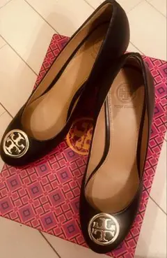 【美品】即決歓迎⭐︎本日最終再値下げ！Tory Burch ブラックウェッジヒール