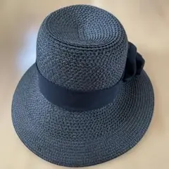 ダークグレー ストローハット リボン付き