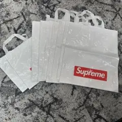 Item thumbnail for item 293d1d1b-1c27-4b0b-aa3d-eb18ad56f60f