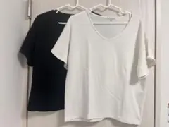 グローバルワーク　Vネック　半袖　Tシャツ　袖フリル　カットソー　2枚セット