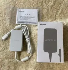 docomo ACアダプタ 05