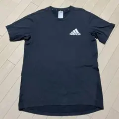 adidas 黒 Tシャツ