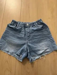 グローバルワーク　130㎝　カットオフデニムショートパンツ