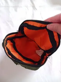 Item thumbnail for item 3dee2ed2-0e17-4990-b9e5-91d7cb998343