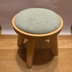キッズスツール（グリーンのクッション）