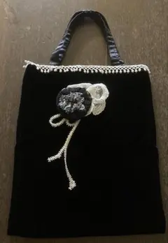 手提げバッグ　コサージュ付き