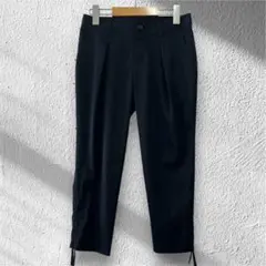 ■新品未使用■UNTITLED ブラックカジュアルパンツ　七分丈　サイズ0