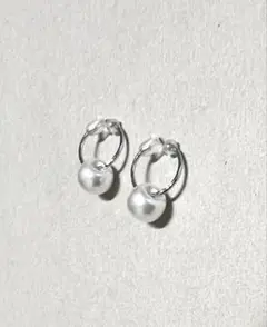 ホワイトパール8㎜　シルバー11㎜フープイヤリング