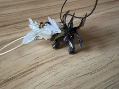 ポケモン ゼクロム レシラム ストラップ
