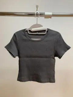 UNIQLO リブ クロップドT チャコールグレー