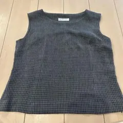 ノースリーブ ダークグレー ストライプ トップス