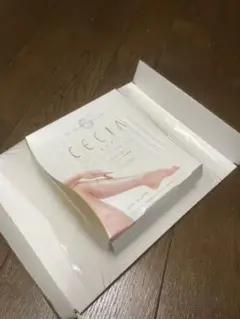 【新品】着圧シリコンレギンス Cecia セシア