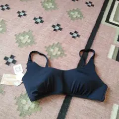 CALZEDONIA 黒 水着　スポーツブラ
