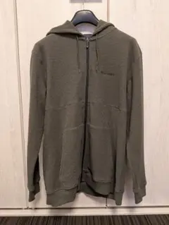 Columbia フロントジップパーカー