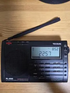 TECSUN PL-660 ラジオチューナー　ケース付き TECSUN PL-660高性能ポータブルラジオ ACアダプター付属 BCL