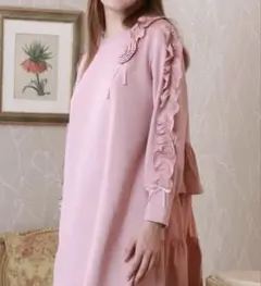 スーパービューティー♡ ♡ 袖フリルデザイン ダンボールニット×タフタワンピース