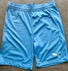 PUMA ライトブルー ハーフパンツ　160cm
