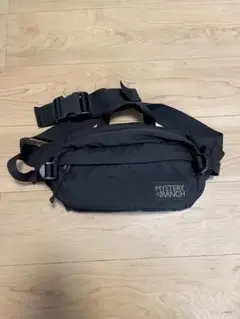 ミステリーランチ　Mystery Ranch ボディバッグ　ショルダーバッグ
