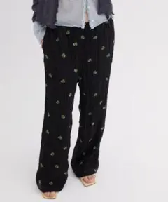 FUULLY STUDIOS / flower sheer pants