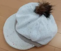 未使用　白い帽子　大人用　グレース　帽子　grace hats　可愛いボンボン