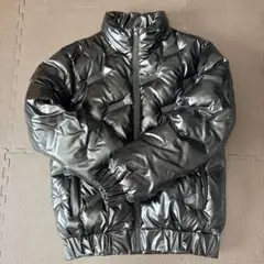 新品未使用 黒 ブラック ダウンジャケット テカテカ