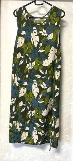 Pyumosso ワンピース or エプロン　サイズ　Ｌ　柔らかく透け感あり