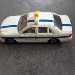 Item thumbnail for item 765cd015-ceea-4141-83b2-38b7e24a556e