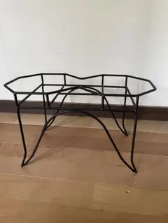 黒い金属製八角形ドリンクサーバースタンド