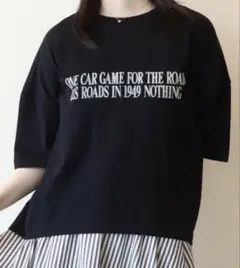 Bou Jeloud フロッキーロゴTシャツ