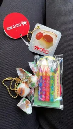 お菓子　キーホルダー　ミルキー　プリン　ペンシルチョコ