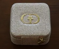 Item thumbnail for item d5b2417d-60ec-4f14-afbd-4754033b5664