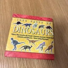 1000 FACTS ON DINOSAURS 児童　洋書　恐竜　図鑑