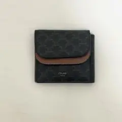 セリーヌ おりたたみ 財布