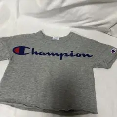 チャンピオン　Tシャツ