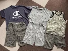 まとめ売り　男の子130cm 半袖、タンクトップ、半ズボン　恐竜柄　チャンピオン