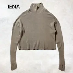 Item thumbnail for item d950bc70-2311-4a53-a876-fcec12e1c5db