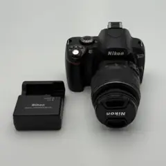 Nikon D40 レンズキット　デジタル一眼レフ　やや訳あり