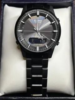 【極美品】CASIO ソーラー　電波時計　LCW-M170DB-1AJF LINEAGE カシオ リニエージ 電波ソーラー 腕時計 メンズ LCW