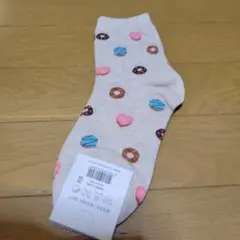 ドーナツとハート刺繍ソックス グレー