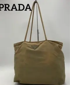 PRADA プラダ トートバッグ ハンド ファスナー プレート オシャレ